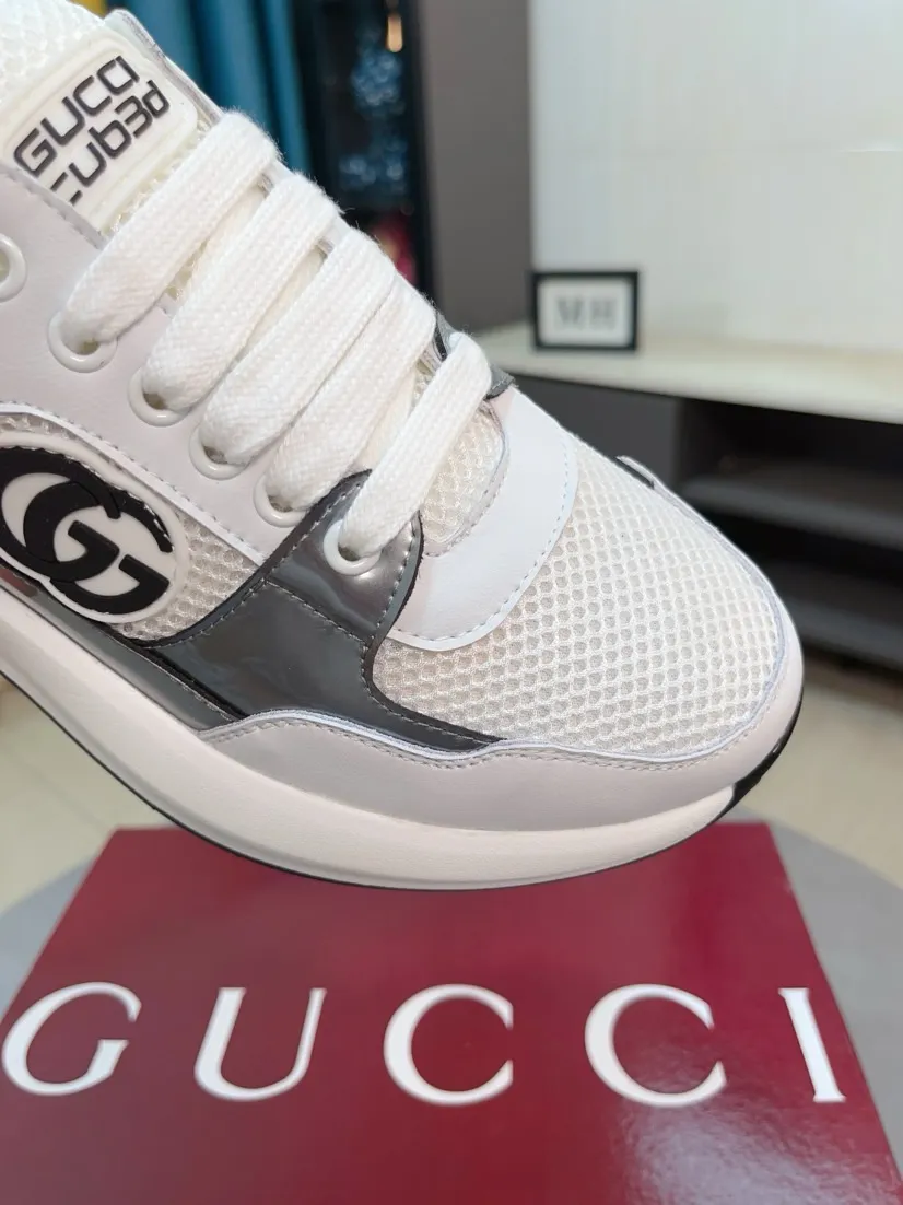 Men's shoes 💰440🌹🌹GUCCI [Gucci] New high-end brand of men's shoes, the latest fashionable casual men's shoes, trendy and versatile style, relaxed and sporty style, uppers imported from Italy, first-layer cowhide, genuine leather lining and ultra-fine workmanship. Original personalized fashionable rubber wear-resistant outsole, light and comfortable on the foot, size 38-44